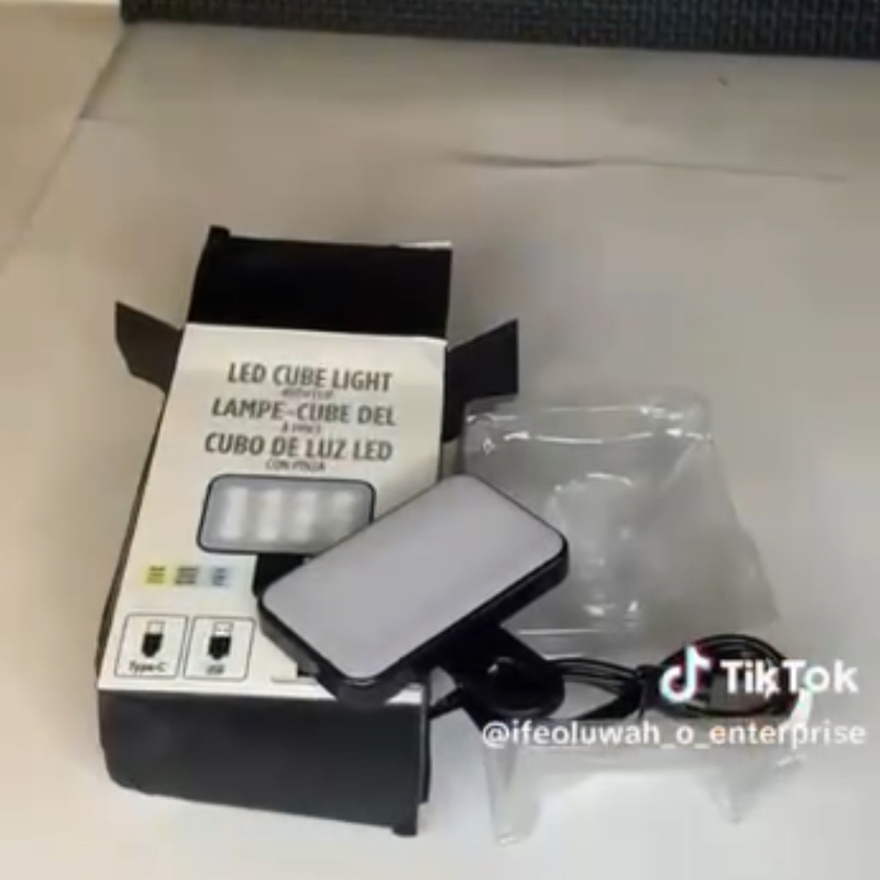 GDG LED CUBE LIGHT