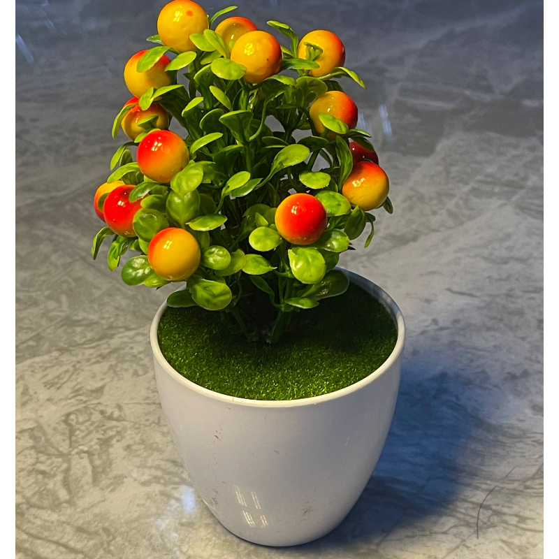 MINI WHITE EGG SHAPE FLOWER VASE