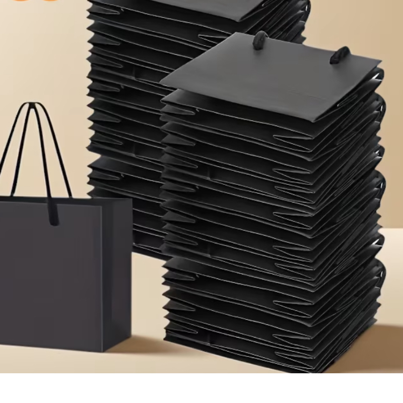 BLACK GIFT BAG SMALL